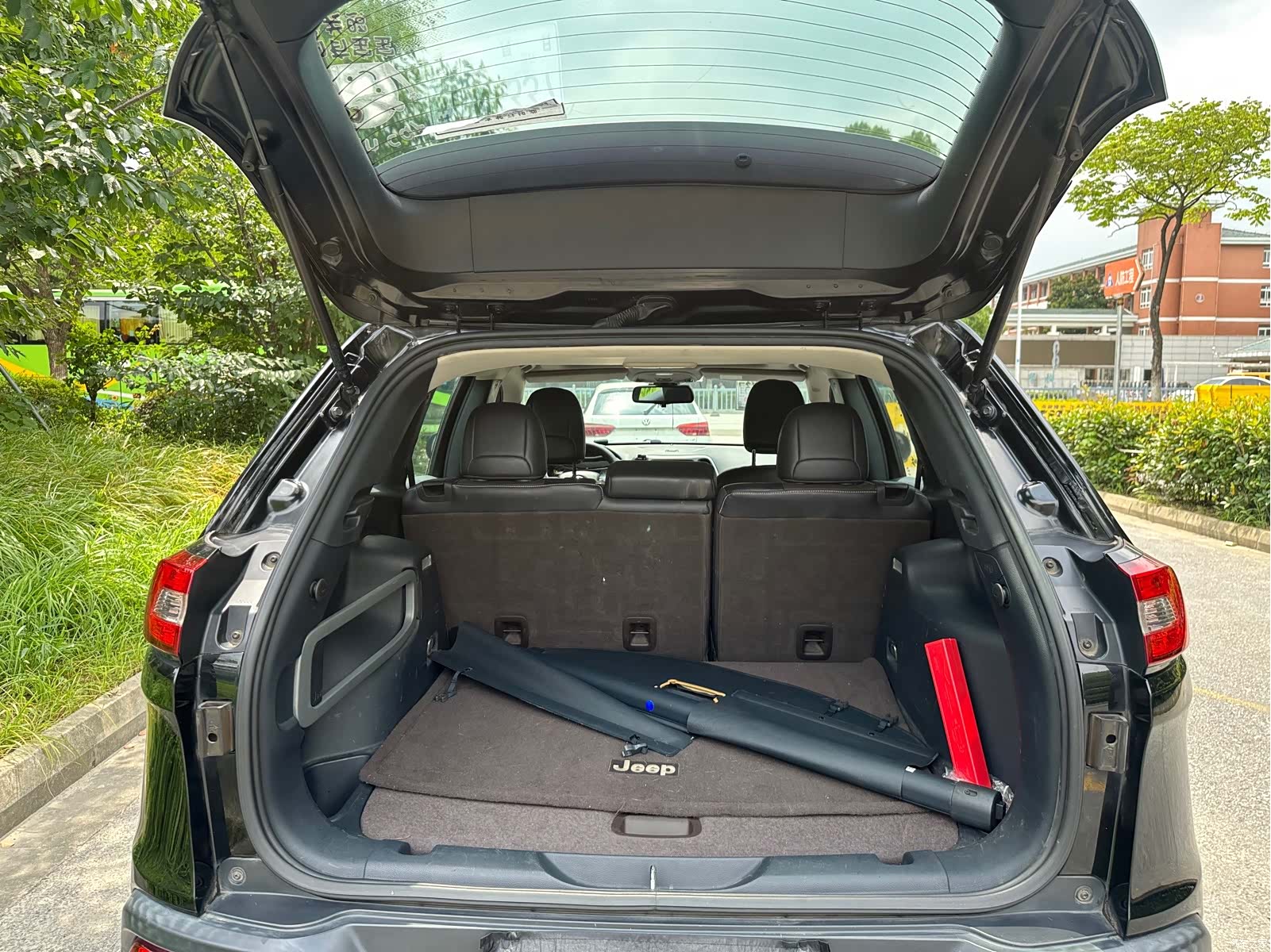 Jeep Cherokee, 2016 15