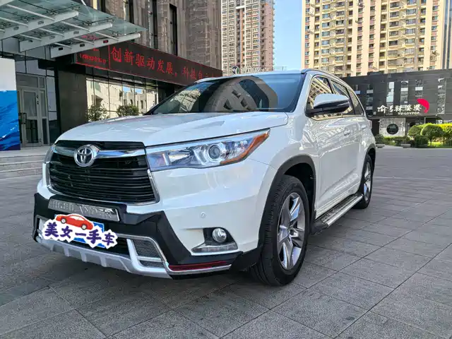 Toyota Highlander 2017 — купить из Китая под заказ