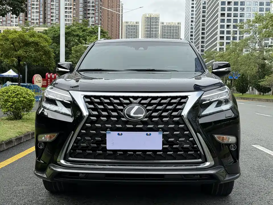 Lexus GX