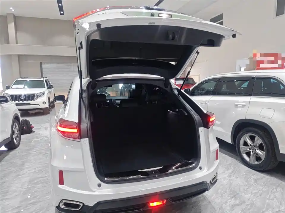 Honda UR-V Honda UR-V