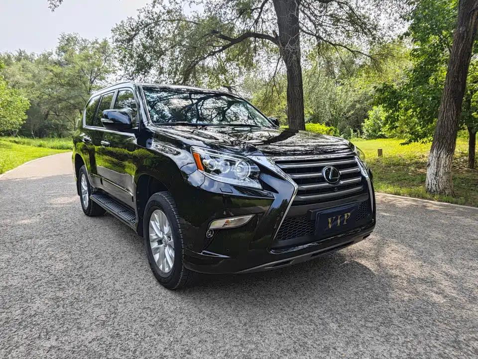 Lexus GX