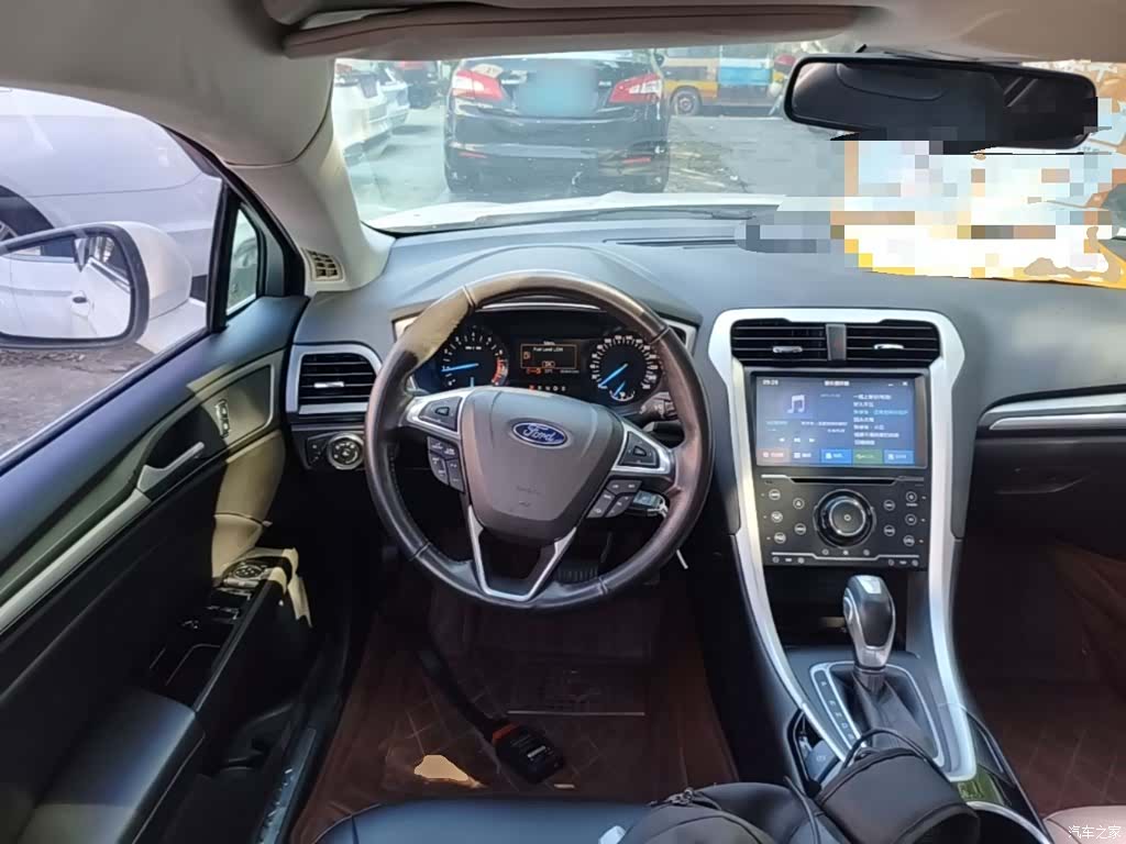 Ford Mondeo, 2016 11
