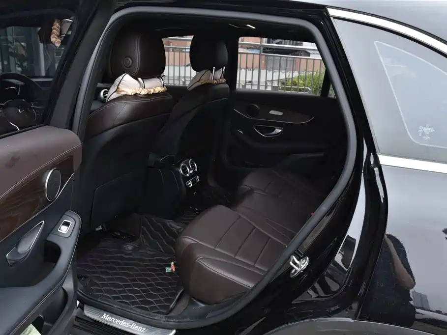 Mercedes-Benz GLC Mercedes-Benz GLC