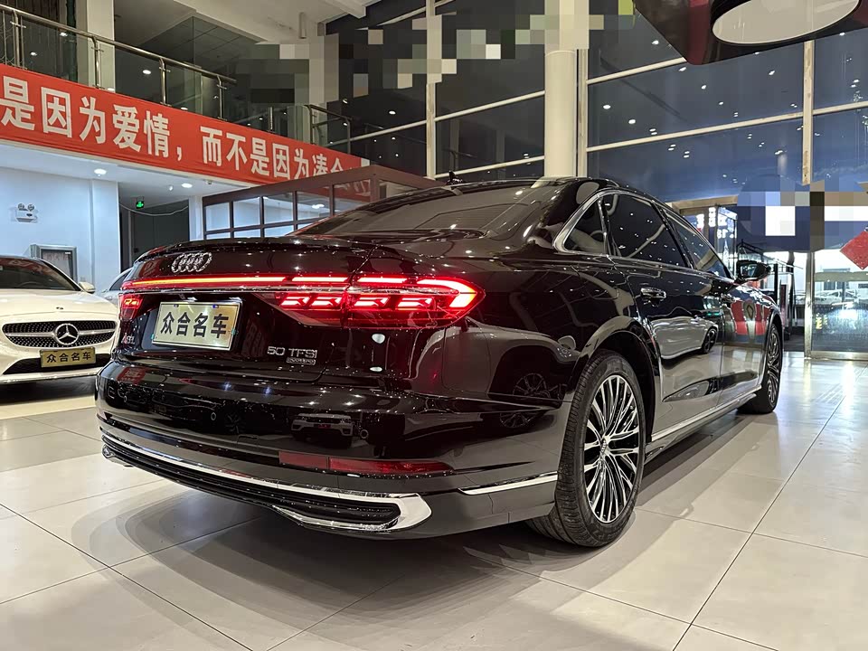 Audi A8