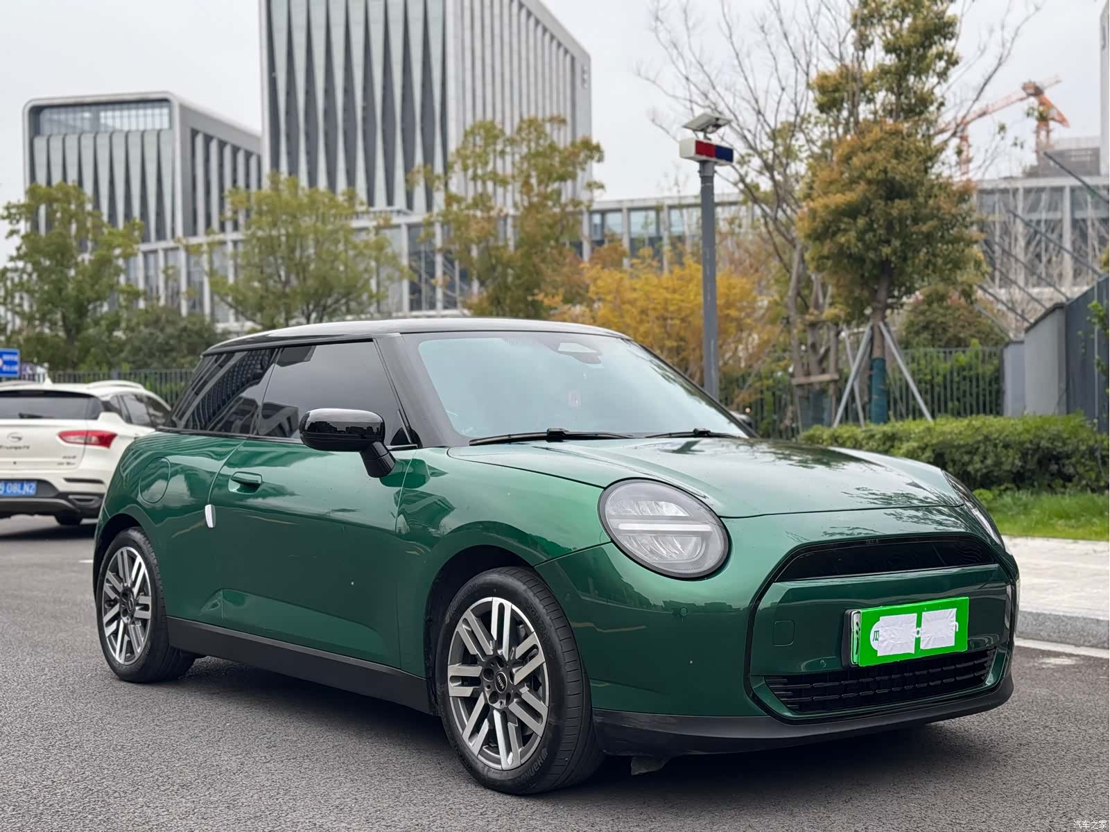 Mini Cooper, 2024 3
