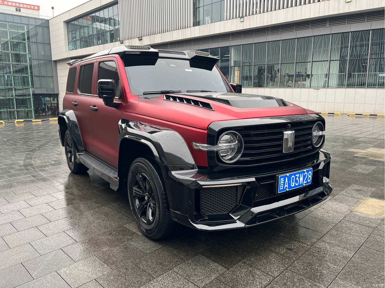 Tank 300, 2023 3