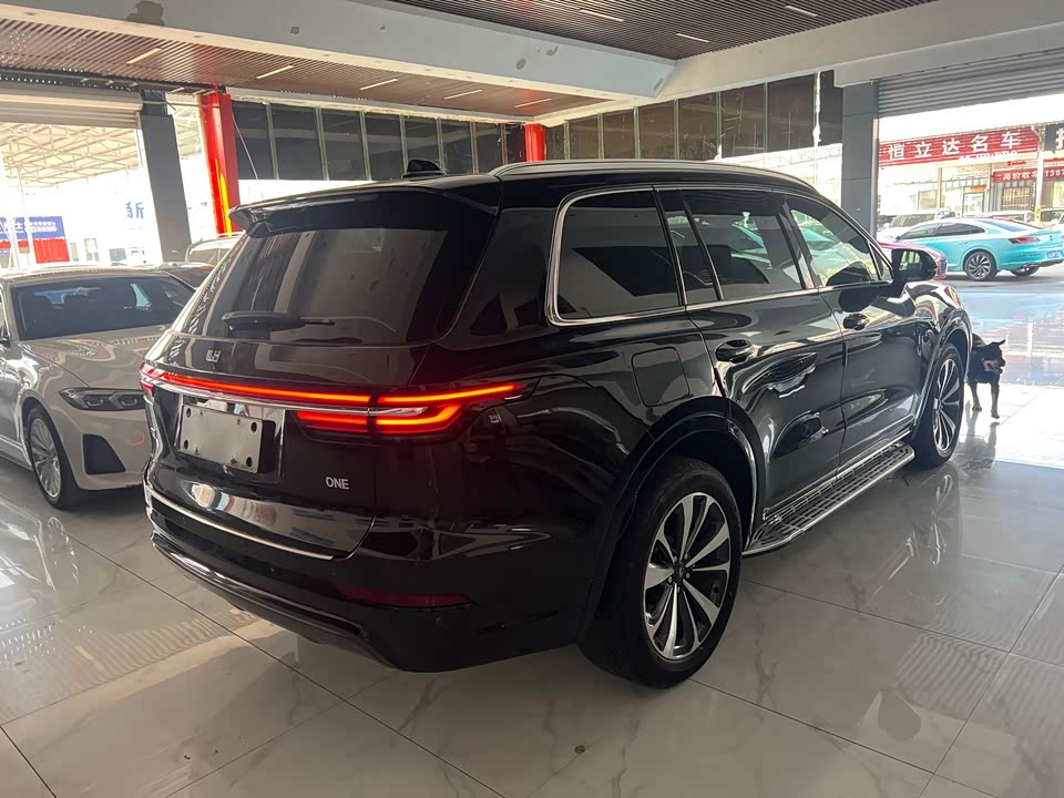 Li Auto Ideal ONE