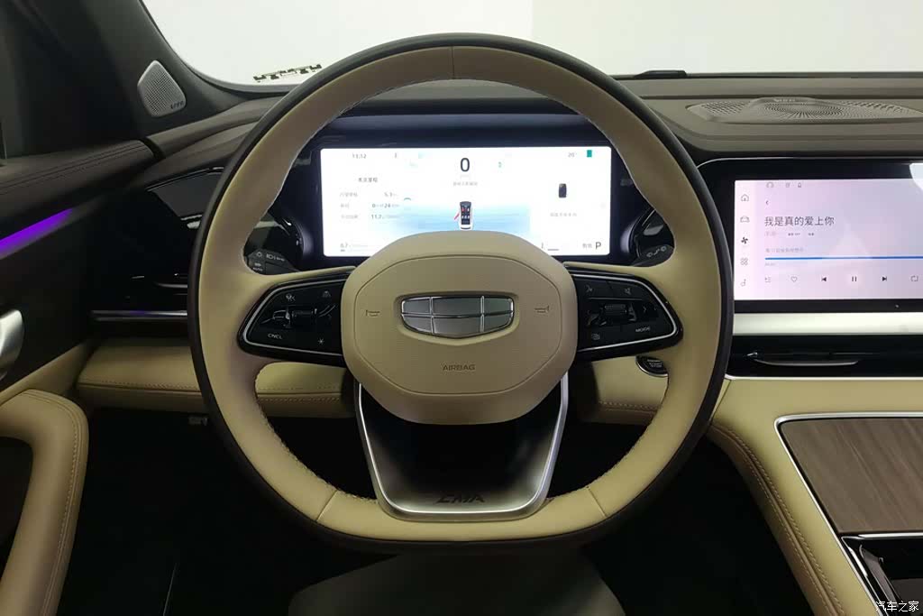 Geely Xingyue L, 2024 15