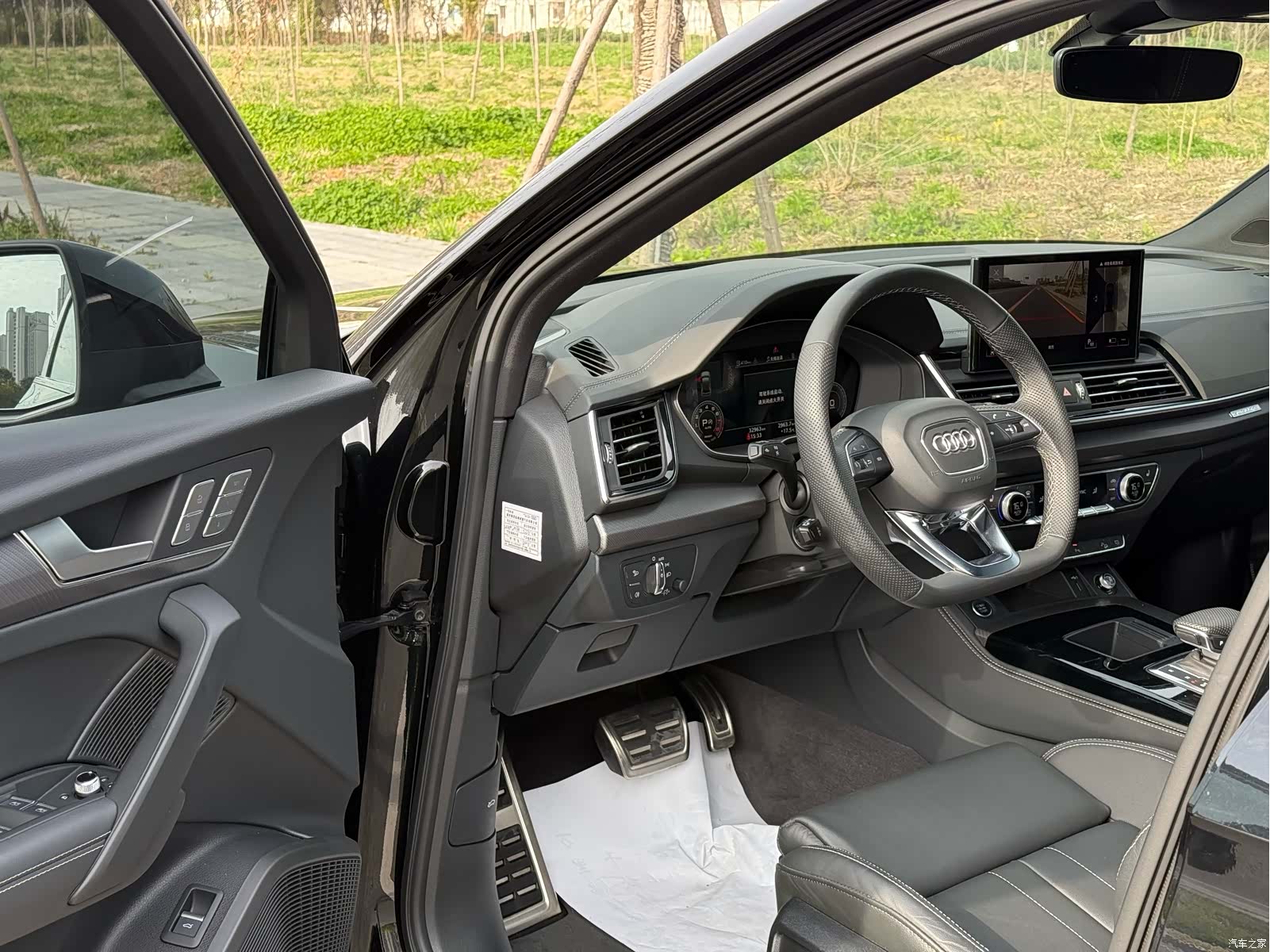 Audi Q5L, 2024 все фото