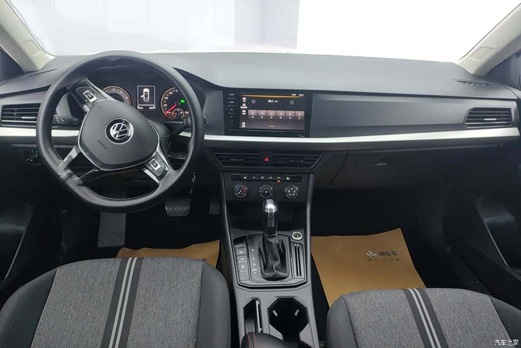Volkswagen Lavida, 2022 12