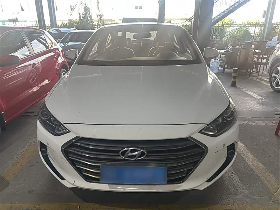 Hyundai Lead