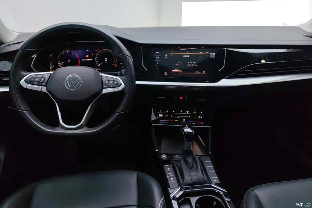 Volkswagen Passat, 2022 12