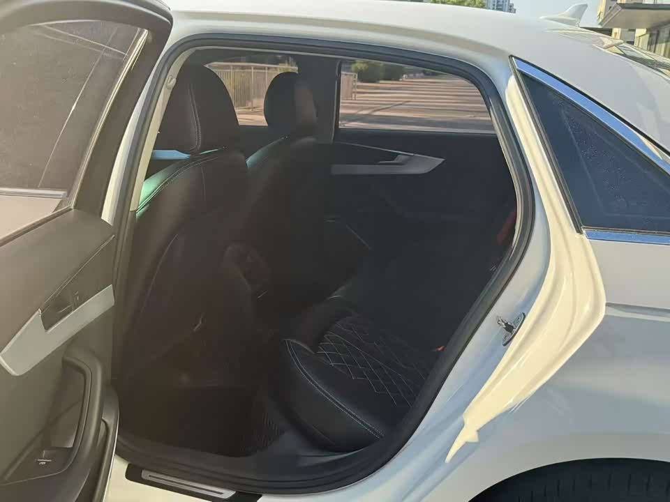 Audi A4L Audi A4L