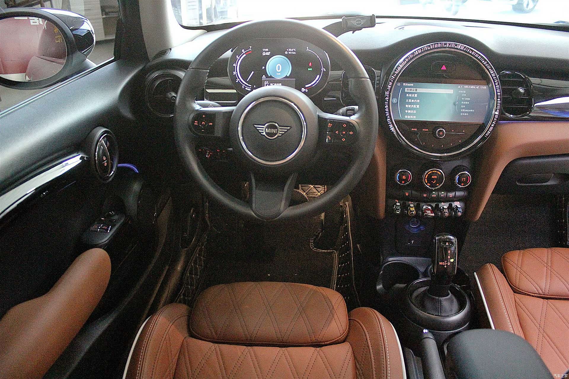 Mini Cooper, 2024 9