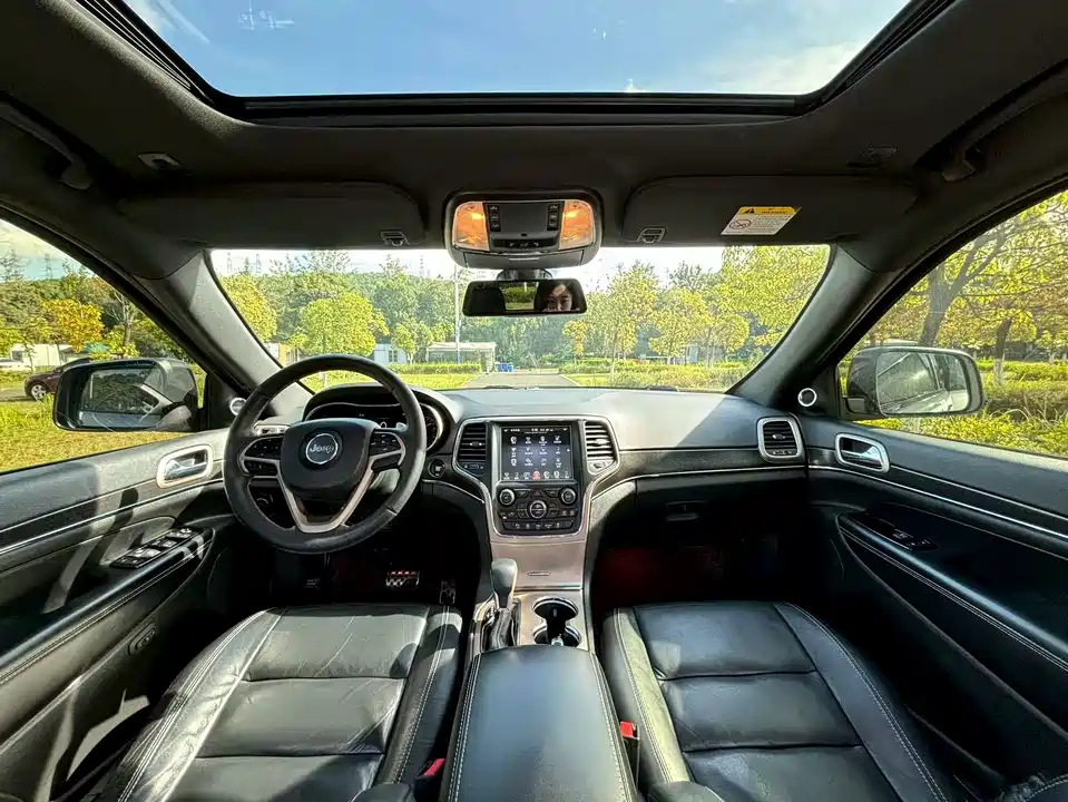 Jeep Grand Cherokee Jeep Grand Cherokee