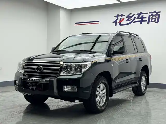 Toyota Land Cruiser 2011 — купить из Китая под заказ