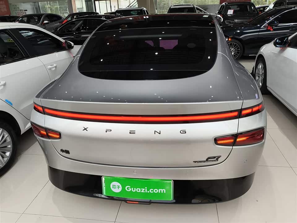 XPENG P7