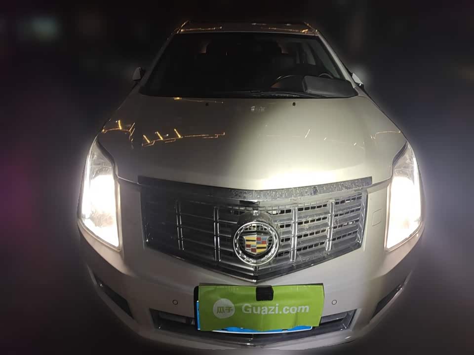 Cadillac SRX