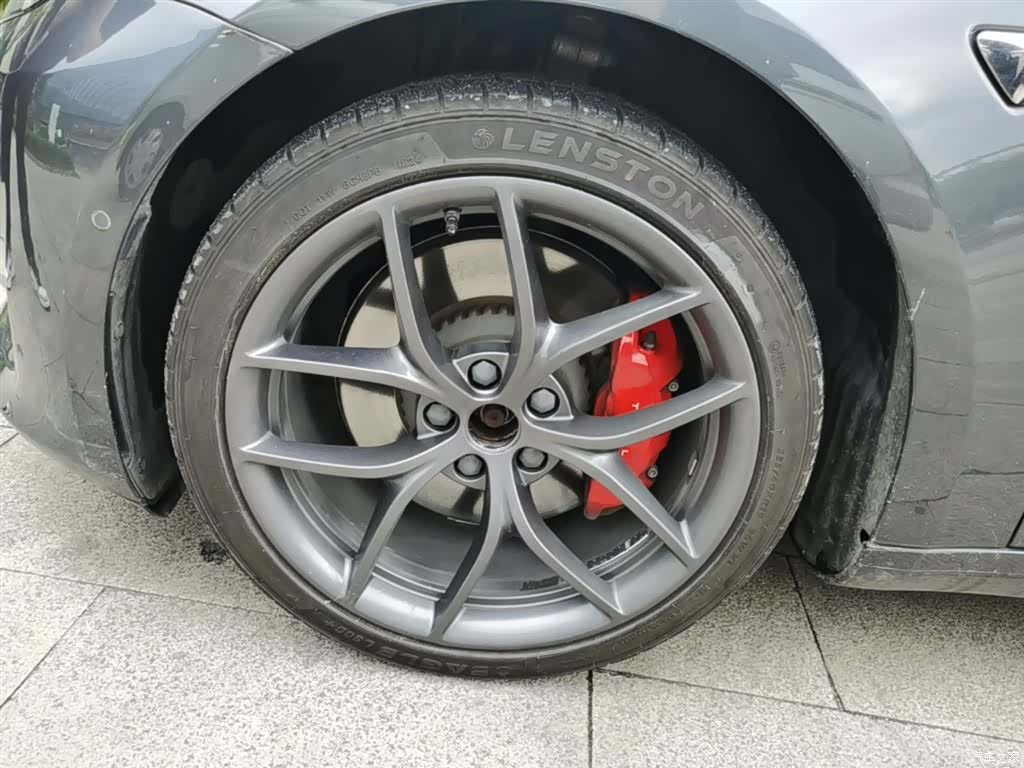 Tesla Model 3, 2019 23