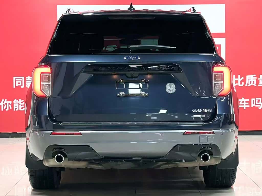 Ford Explorer, 2023 все фото