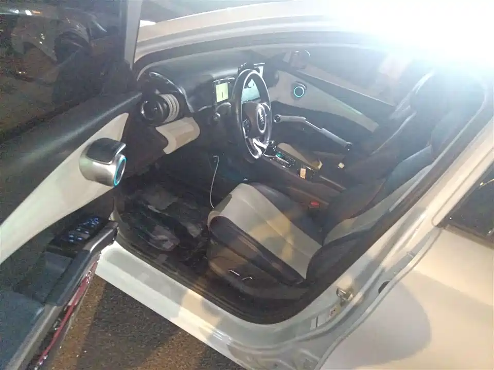 BYD Yuan PLUS BYD Yuan PLUS