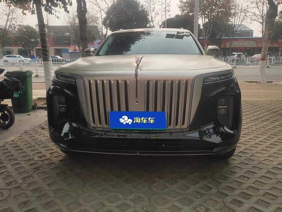 Hongqi E-HS9