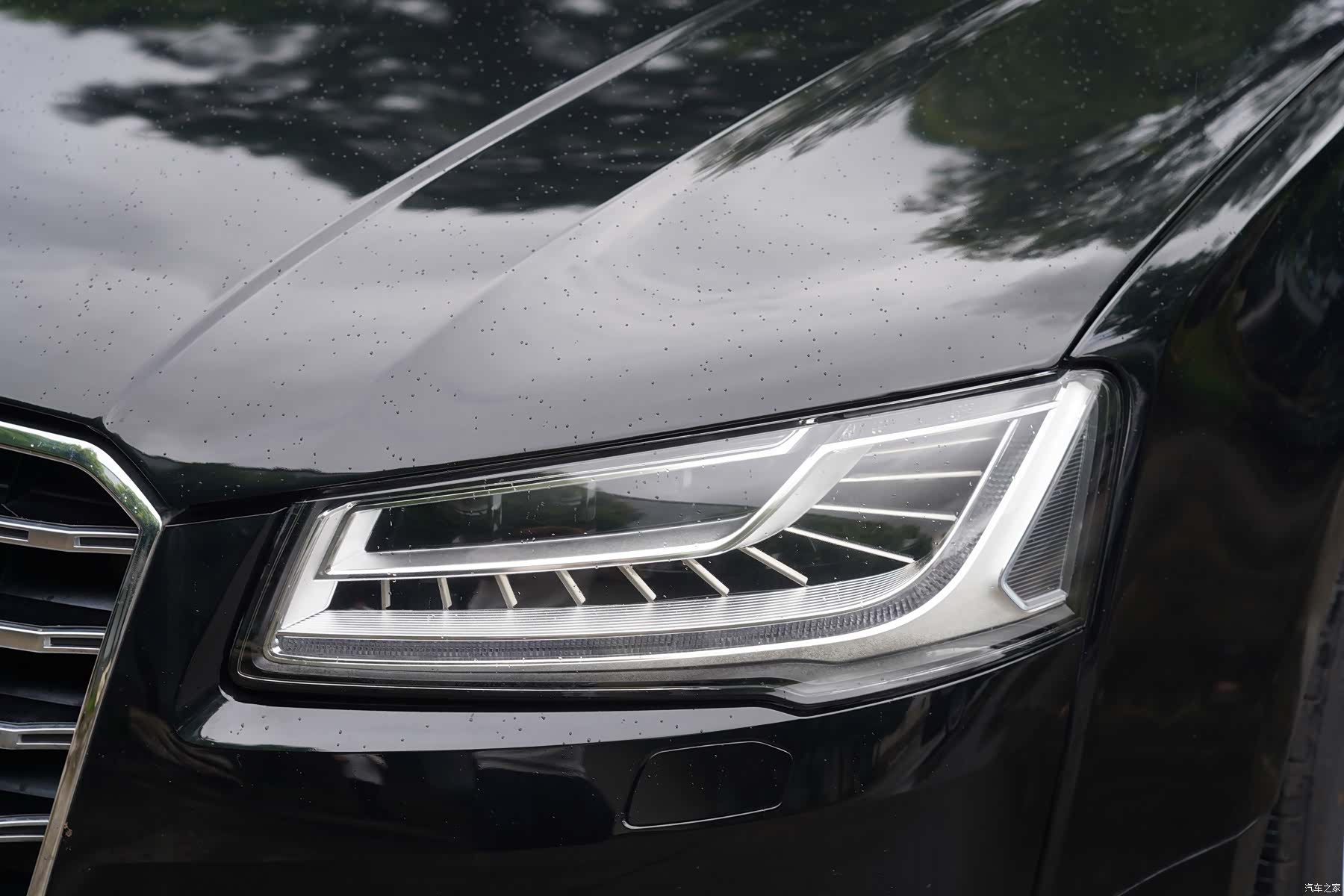Audi A8L, 2011 9