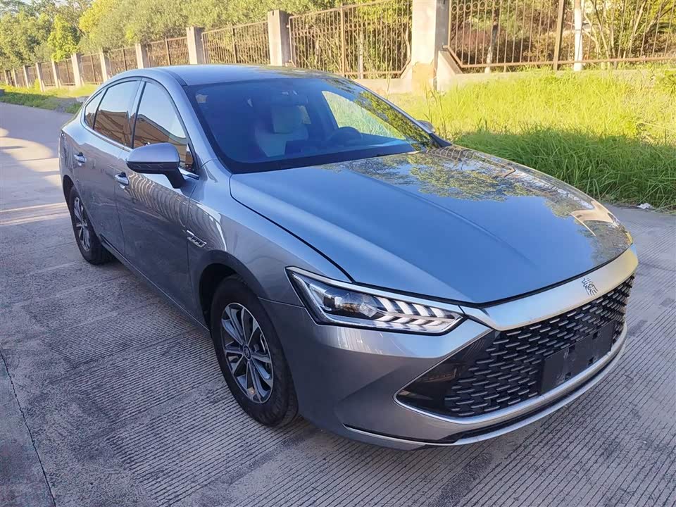 BYD Qin Yuan