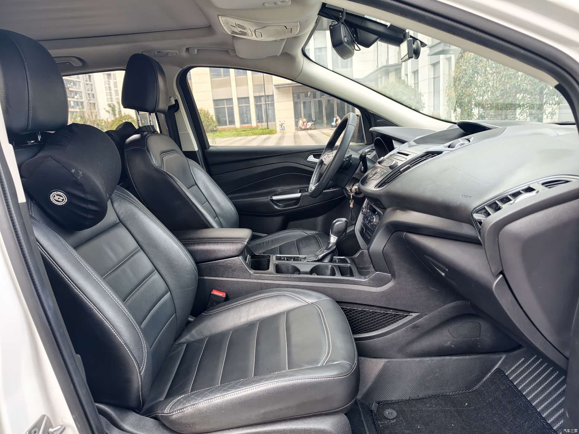 Ford Kuga, 2016 13
