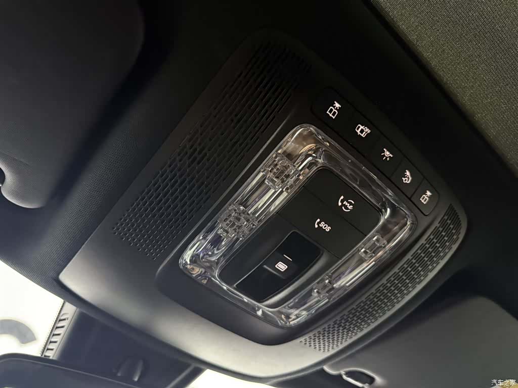 Mercedes-Benz GLB, 2022 17