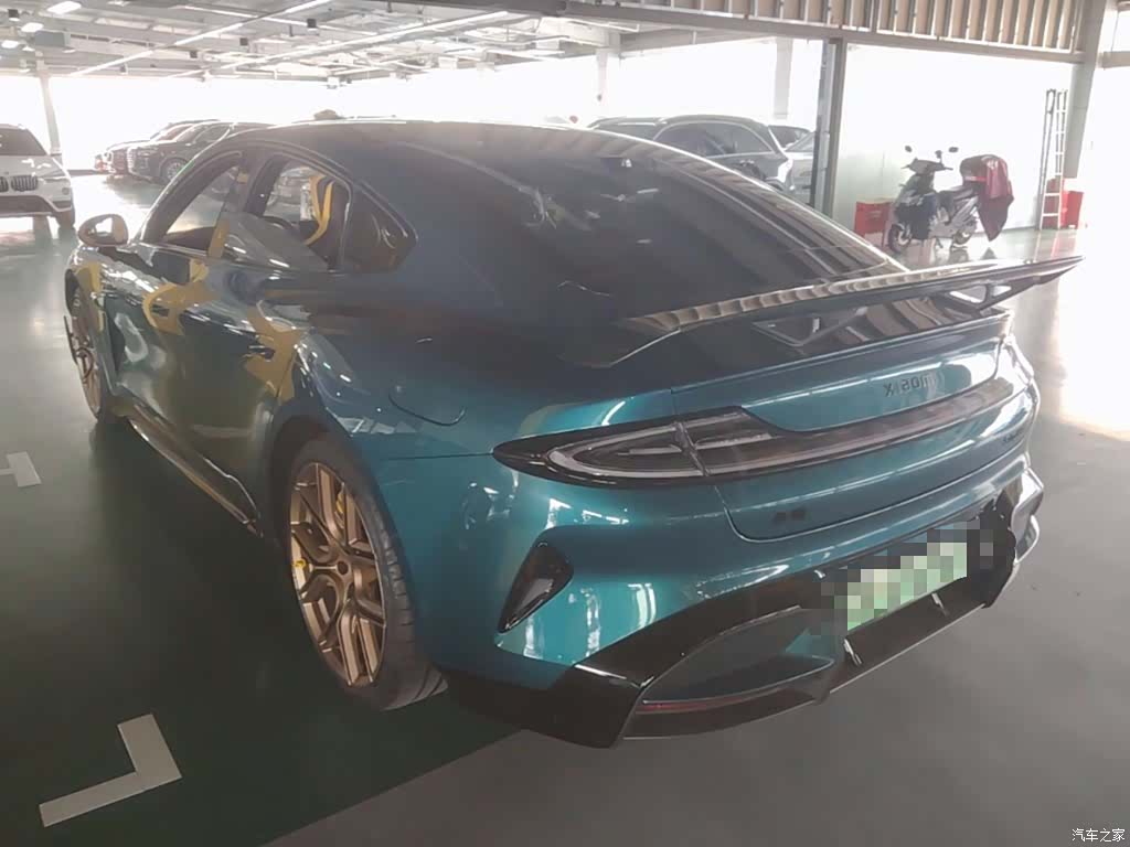 Xiaomi SU7, 2025 23
