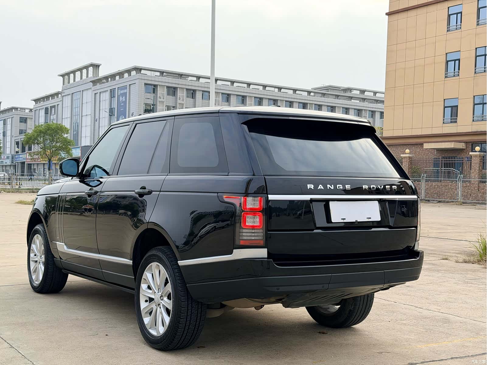 Land Rover Range Rover, 2016 9
