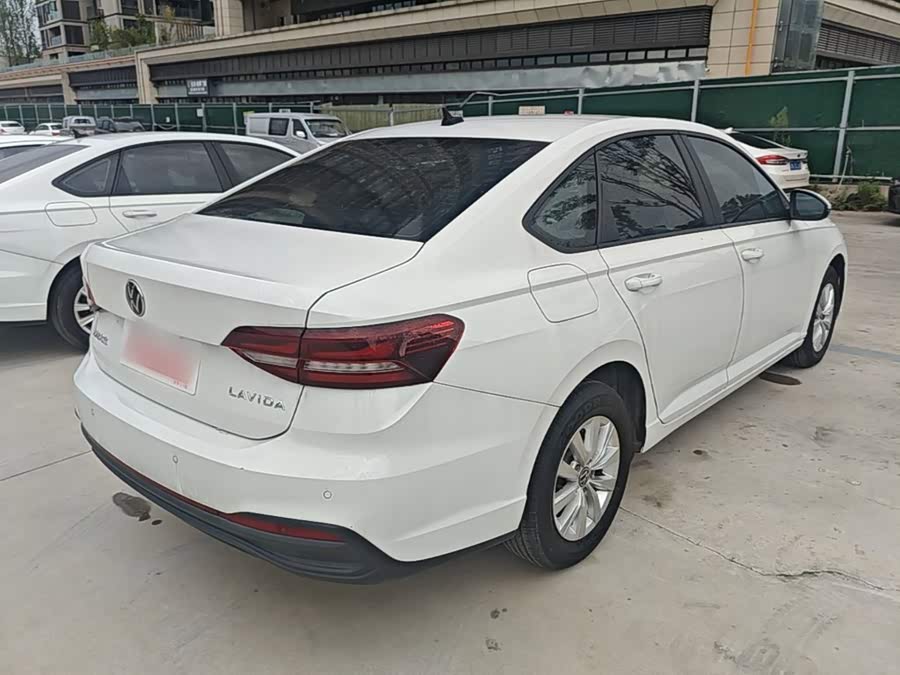 Volkswagen Lavida 2023, фото 7
