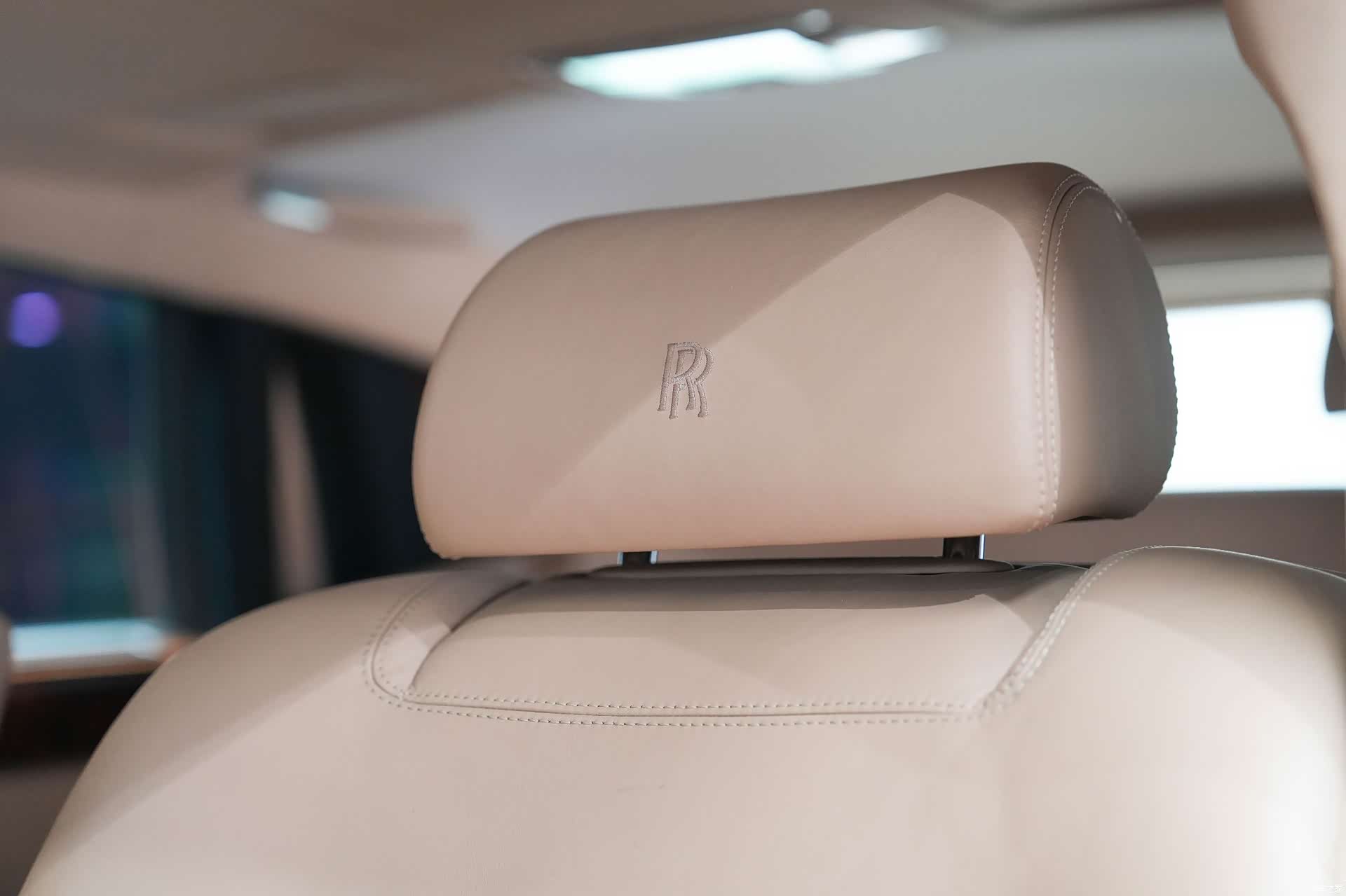 Rolls-Royce Phantom, 2008 23