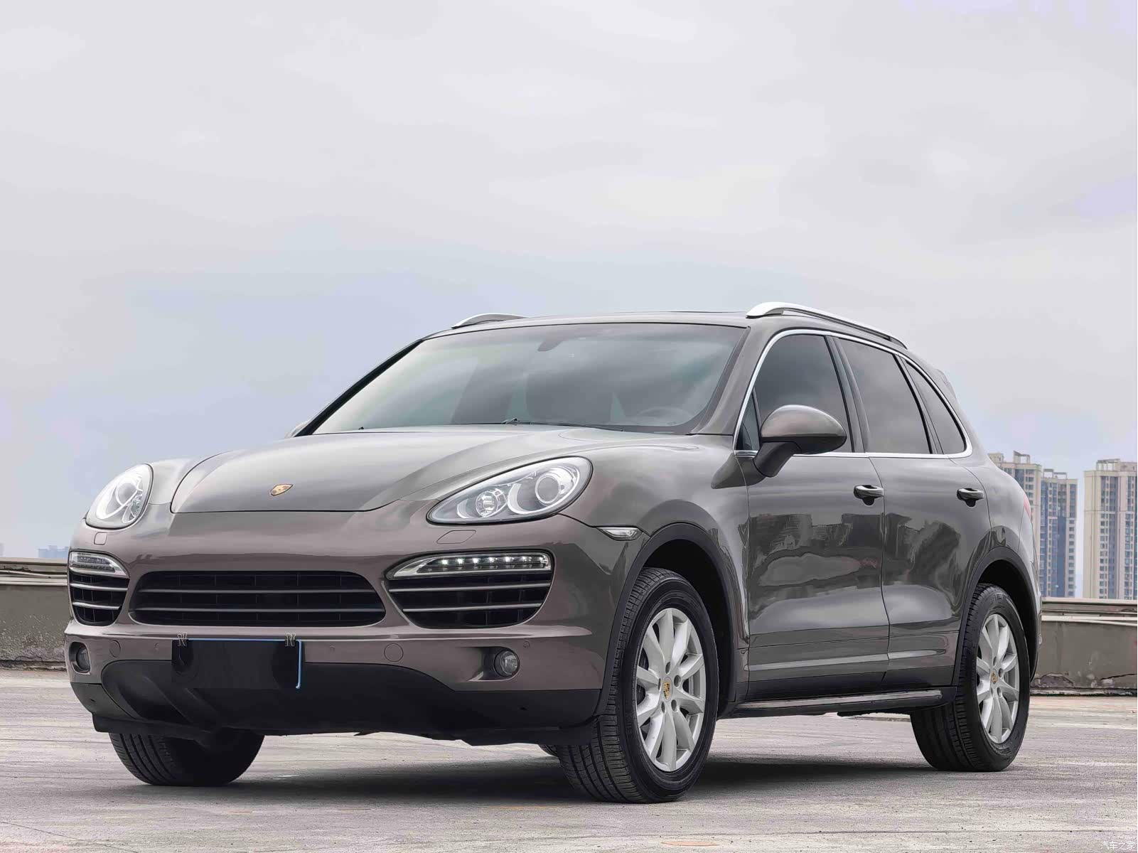 Porsche Cayenne, 2014 1