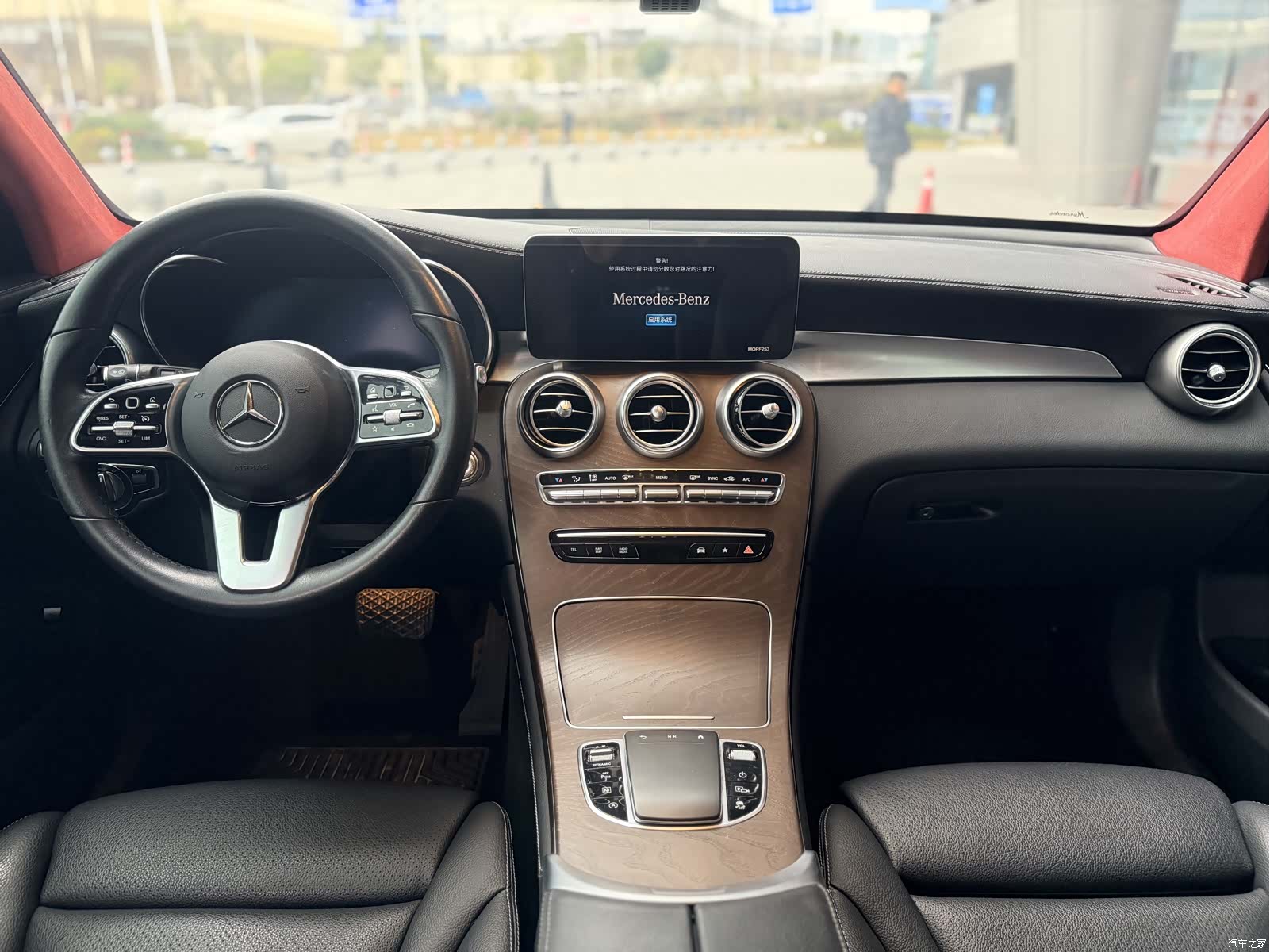 Mercedes-Benz GLC, 2020 12