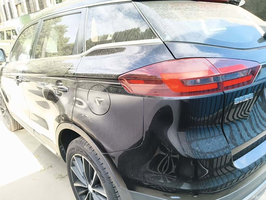 Geely Boyue, 2018 все фото