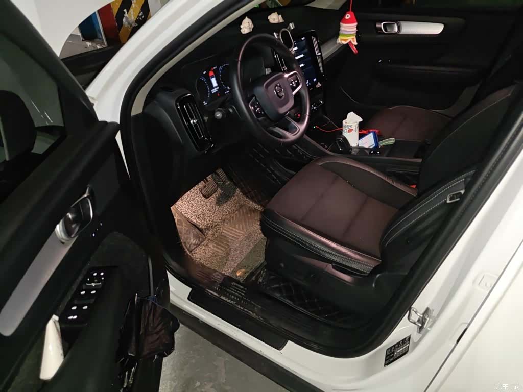 Volvo XC40, 2019 14