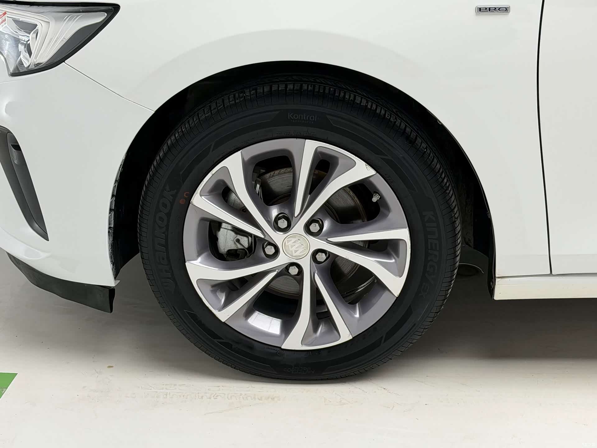 Buick Verano, 2023 8