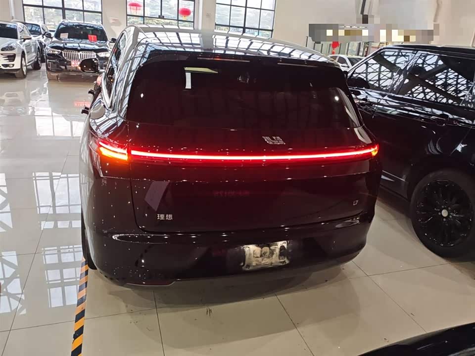Li Auto Ideal L7