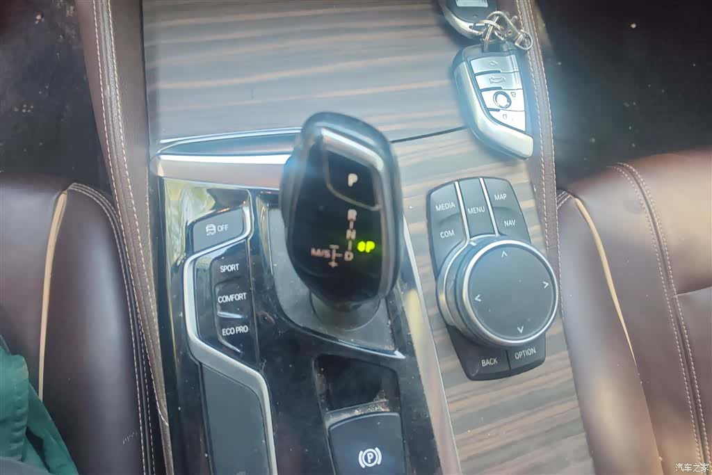 BMW 5 Series, 2018 16