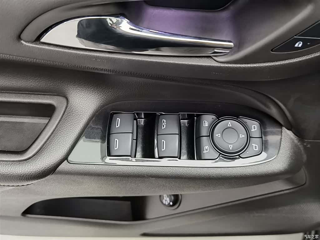 Chevrolet Equinox, 2021 9