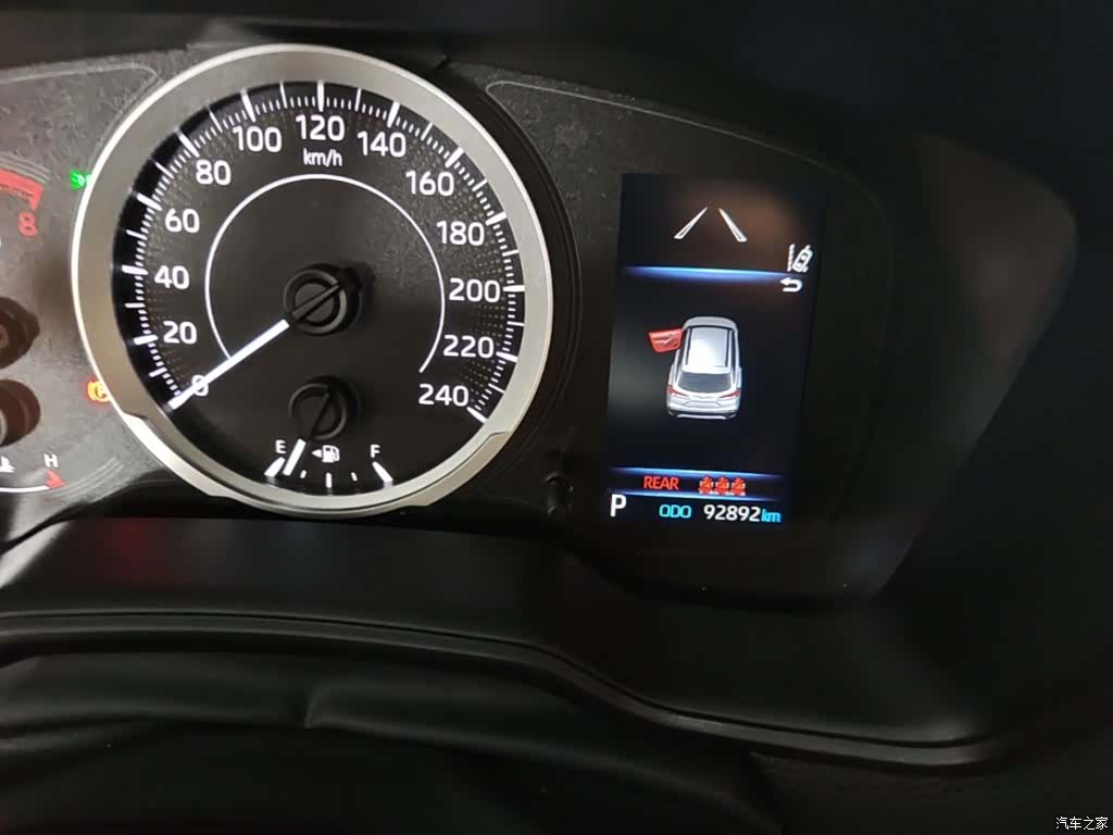 Toyota Frontlander, 2023 12