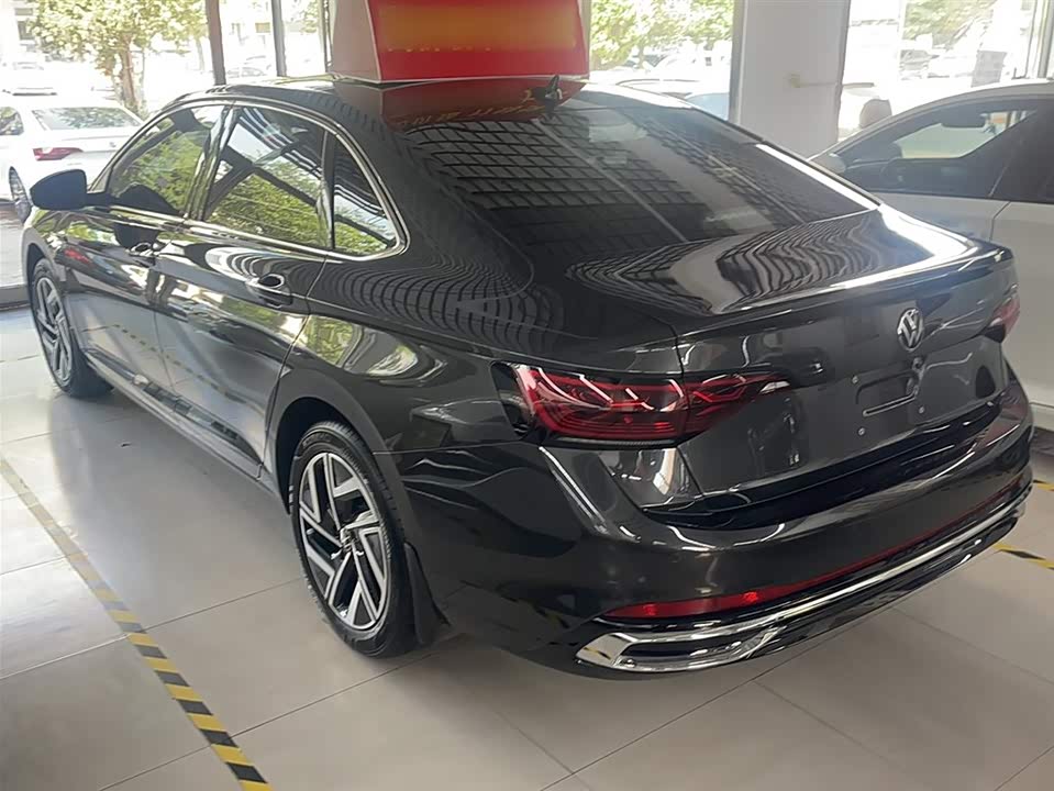 Volkswagen Sagitar Volkswagen Sagitar