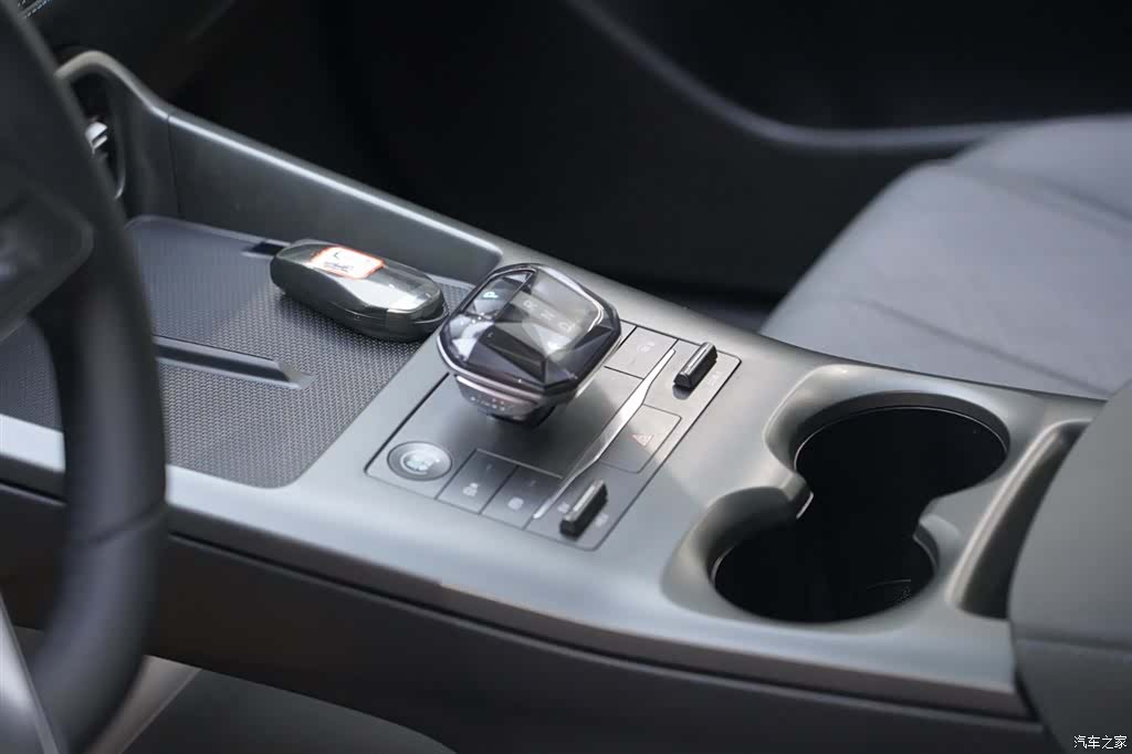 BYD Qin, 2025 11