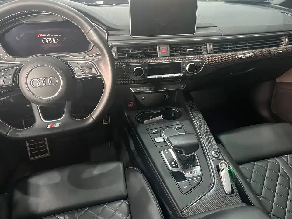 Audi S4