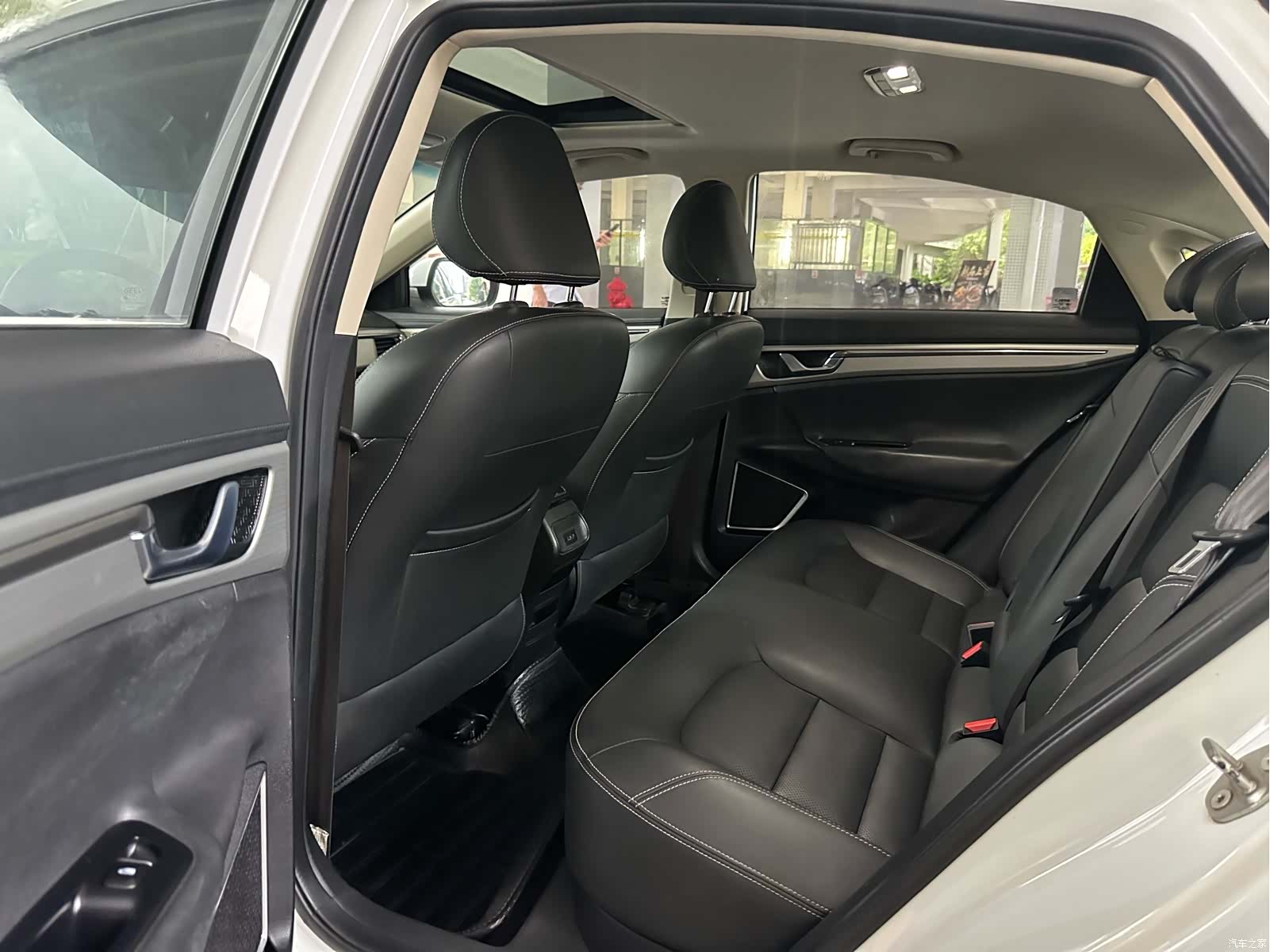 Geely Emgrand, 2017 6