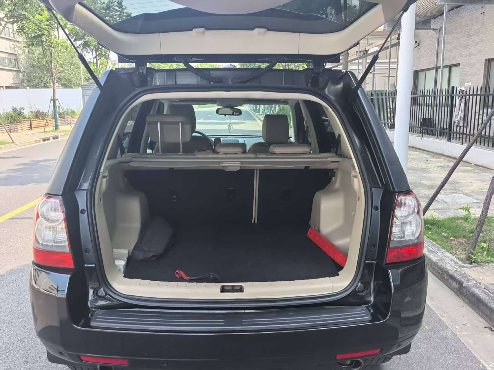 Land Rover Si4, 2012 13