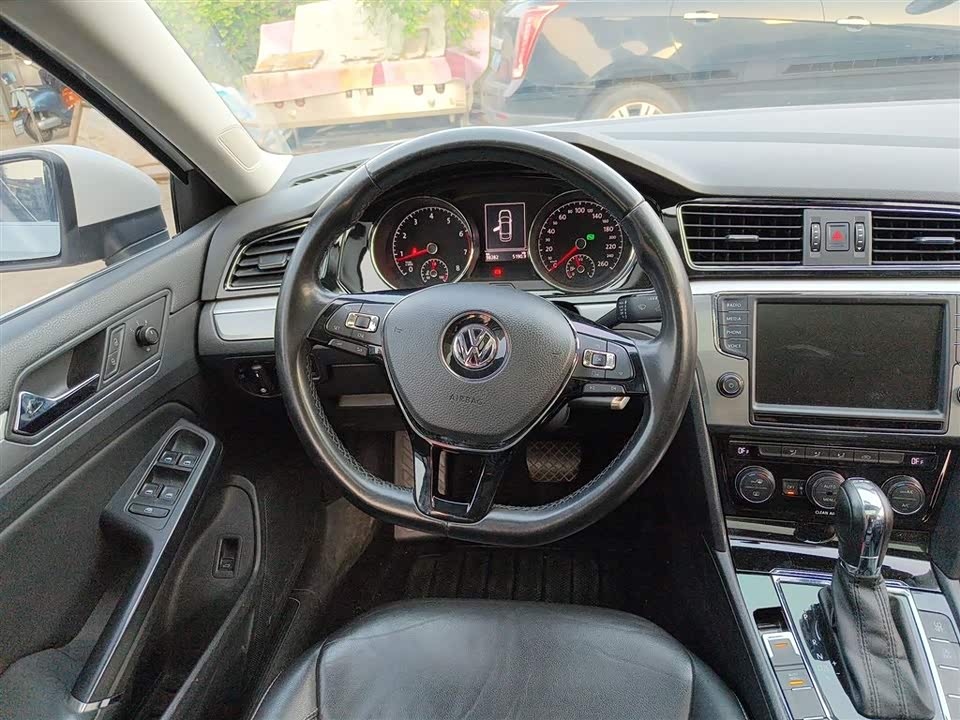 Volkswagen Lingdu