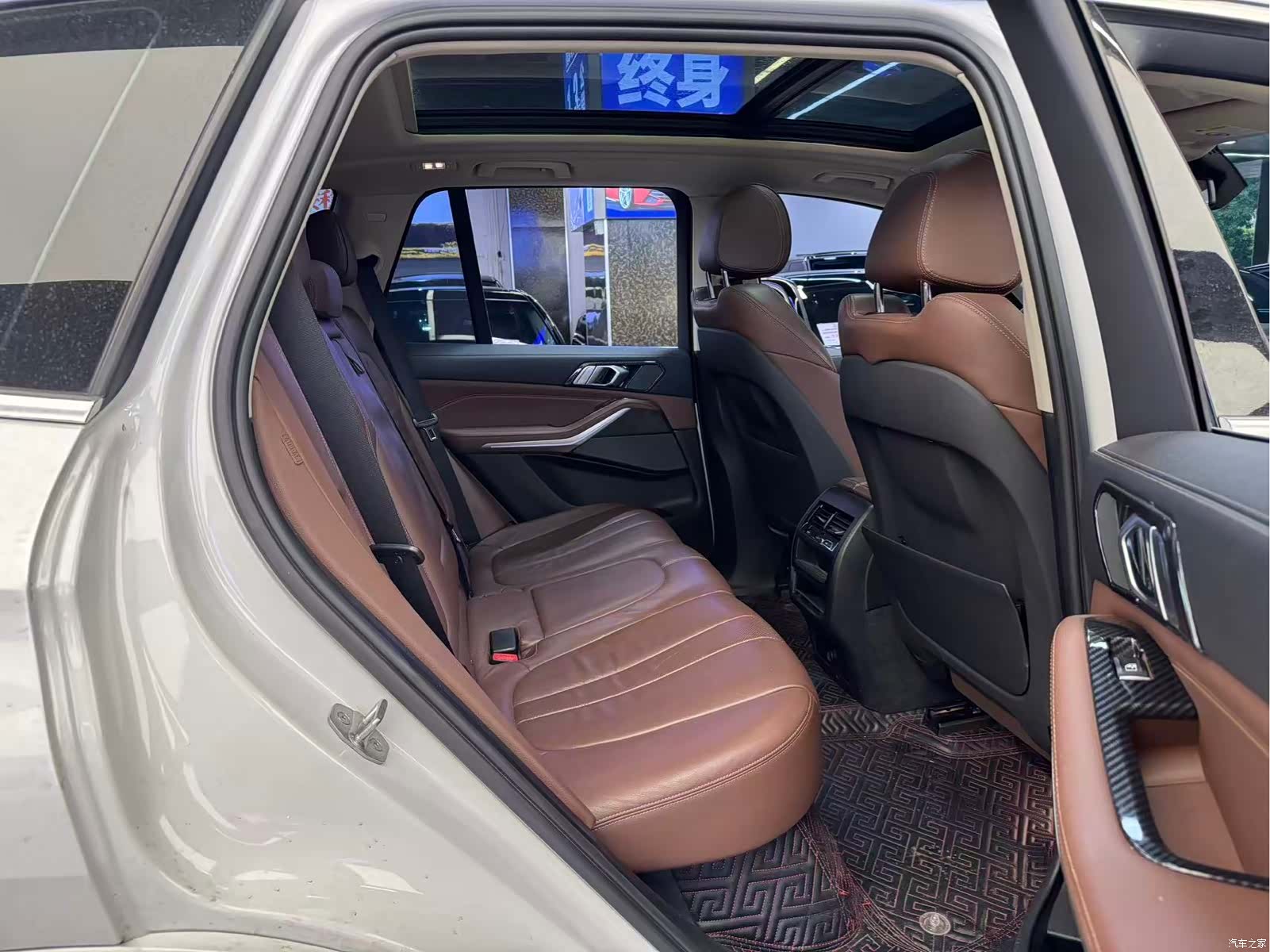 BMW X5, 2020 6